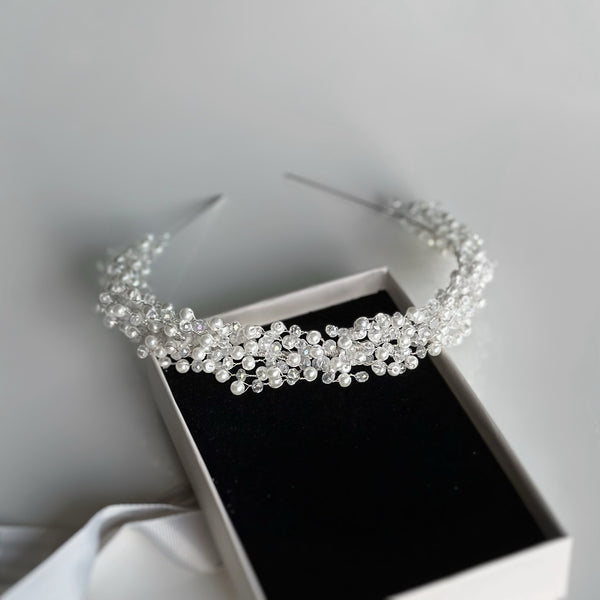 Lorelai - coronita cu perle si cristale pentru mirese (handmade)