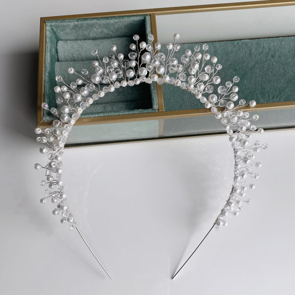ALINY - accesoriu par pentru mirese tip TIARA cu cristale si perle (handmade)